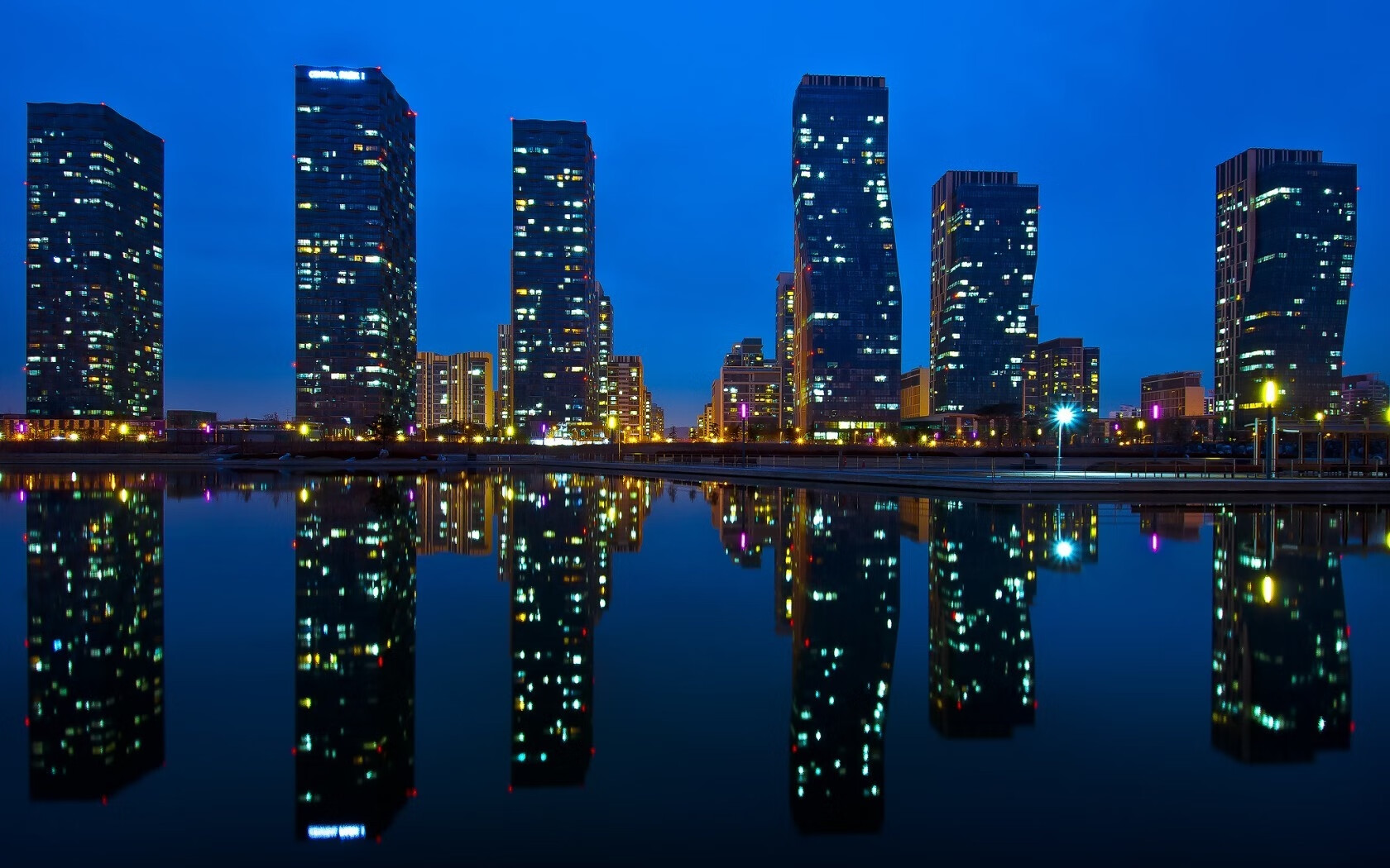 开云体育登入-巴雷特:无论面对多强对手,他总能冷静决策引领全黑队反击,巴雷特百度百科