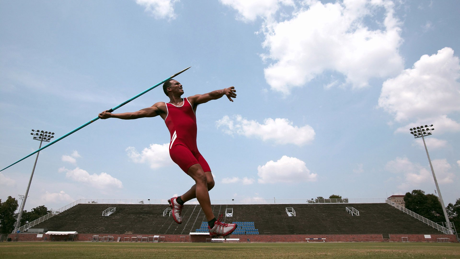 渡边一平赛场风采尽显未来潜力，渡边百科